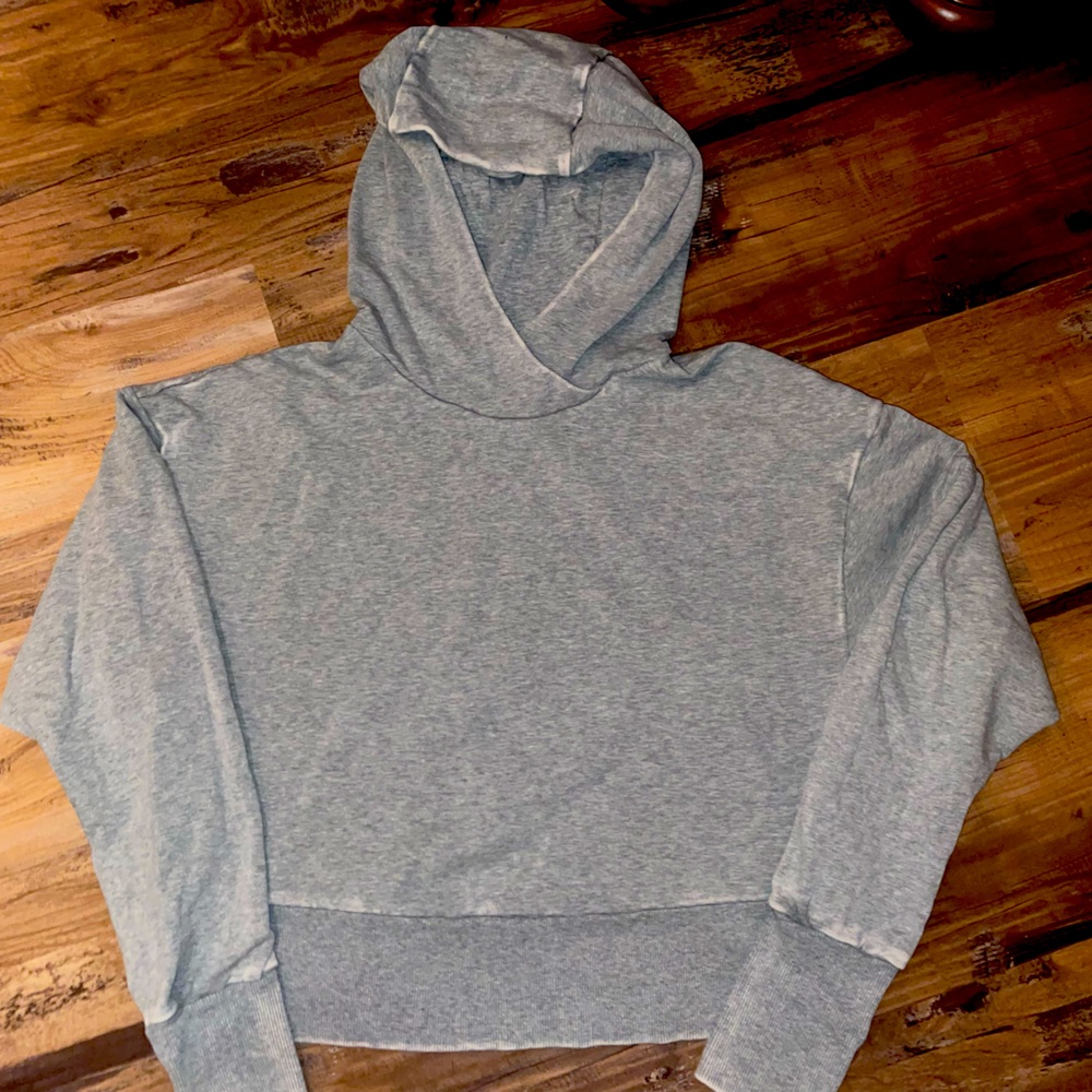 Grey cropped hoodie